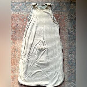 4 Season Woolino, Earth color. 2-4 years old.